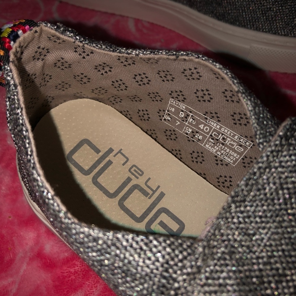 Hey dude size 9 - Picture 3 of 4